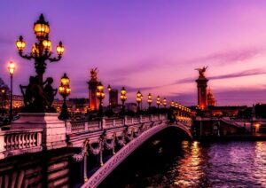 Romantic Paris: Uncovering Enchanting Visits in the City of Love